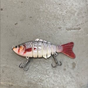 Lifelike Multi-Jointed Fish Lure - Red and White